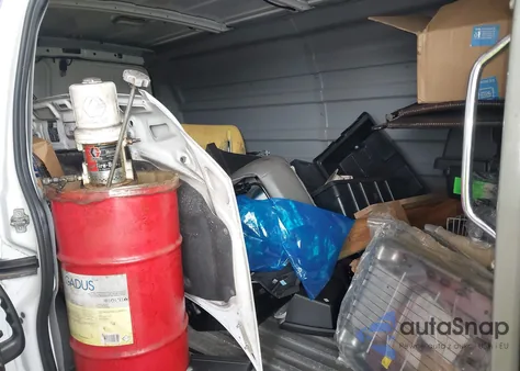 2012 GMC Savana 2500 Work Van z USA, uszkodzony, nr VIN 1GTW7FCAXC1201335